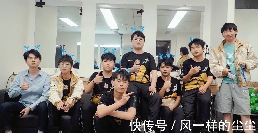 组充满悬念 组充满悬念