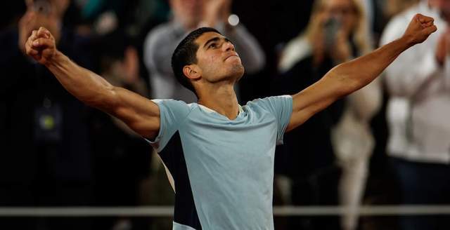 竞争中占据 竞争中占据