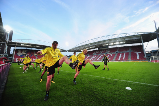 向行业证明 向行业证明